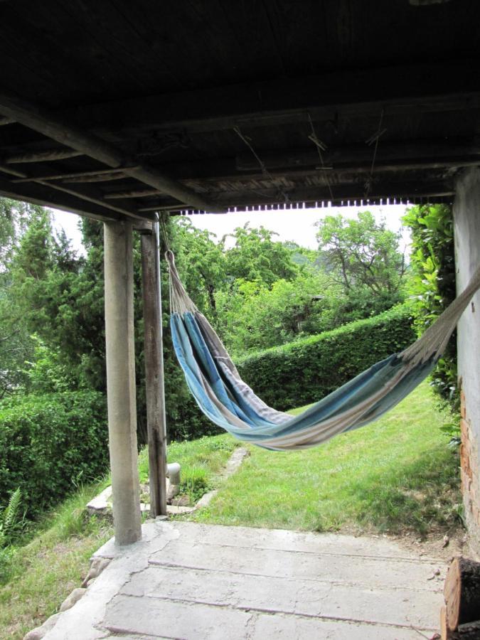 Chata pod hradem Lukov u Zlína Exteriér fotografie